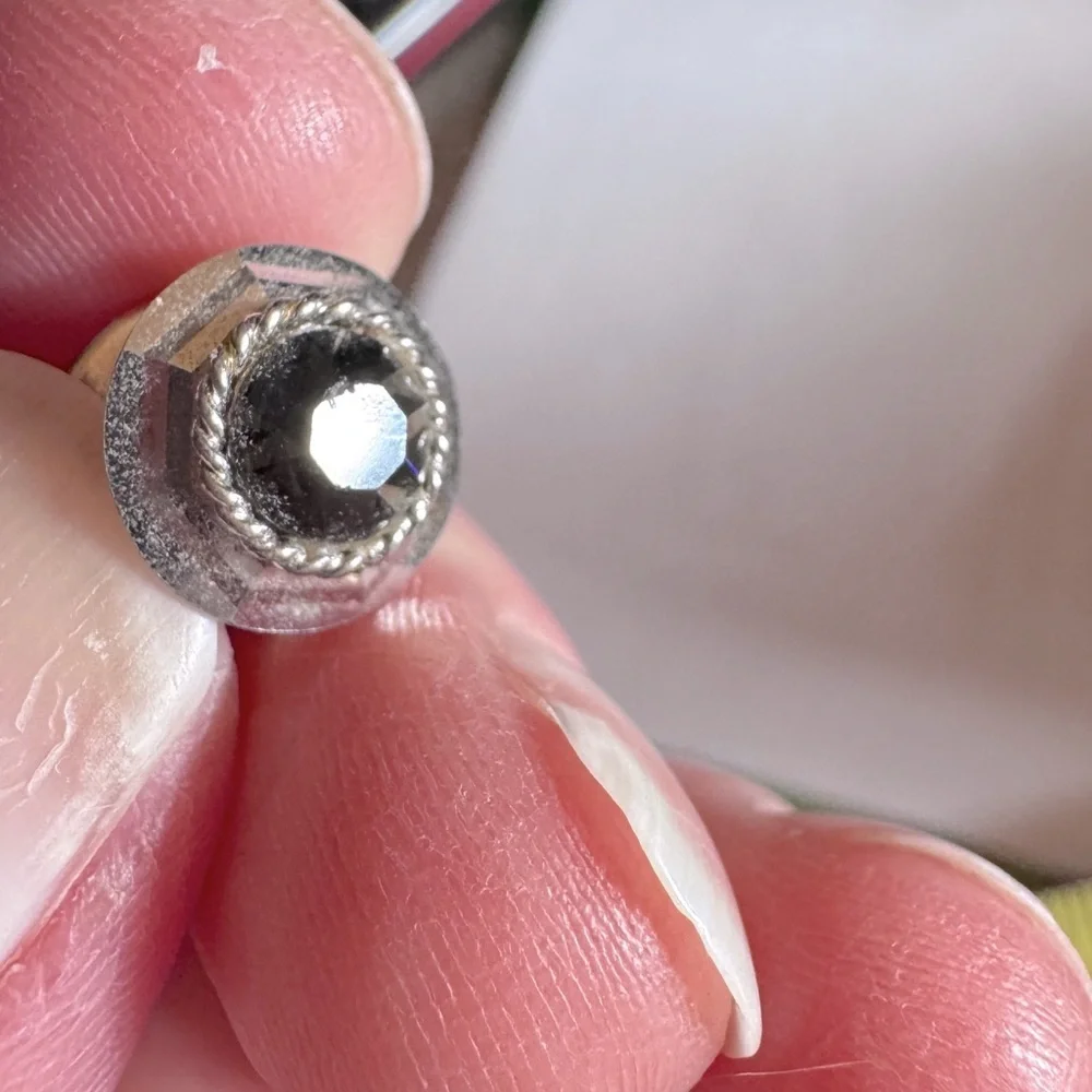 Black Onyx small chip tie tack See Pics